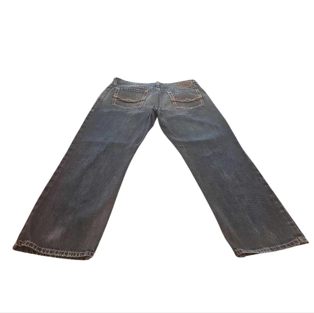 Ariat Men's Loose Fit Bootcut Jeans in Faded Blue 34×30 Great Condition